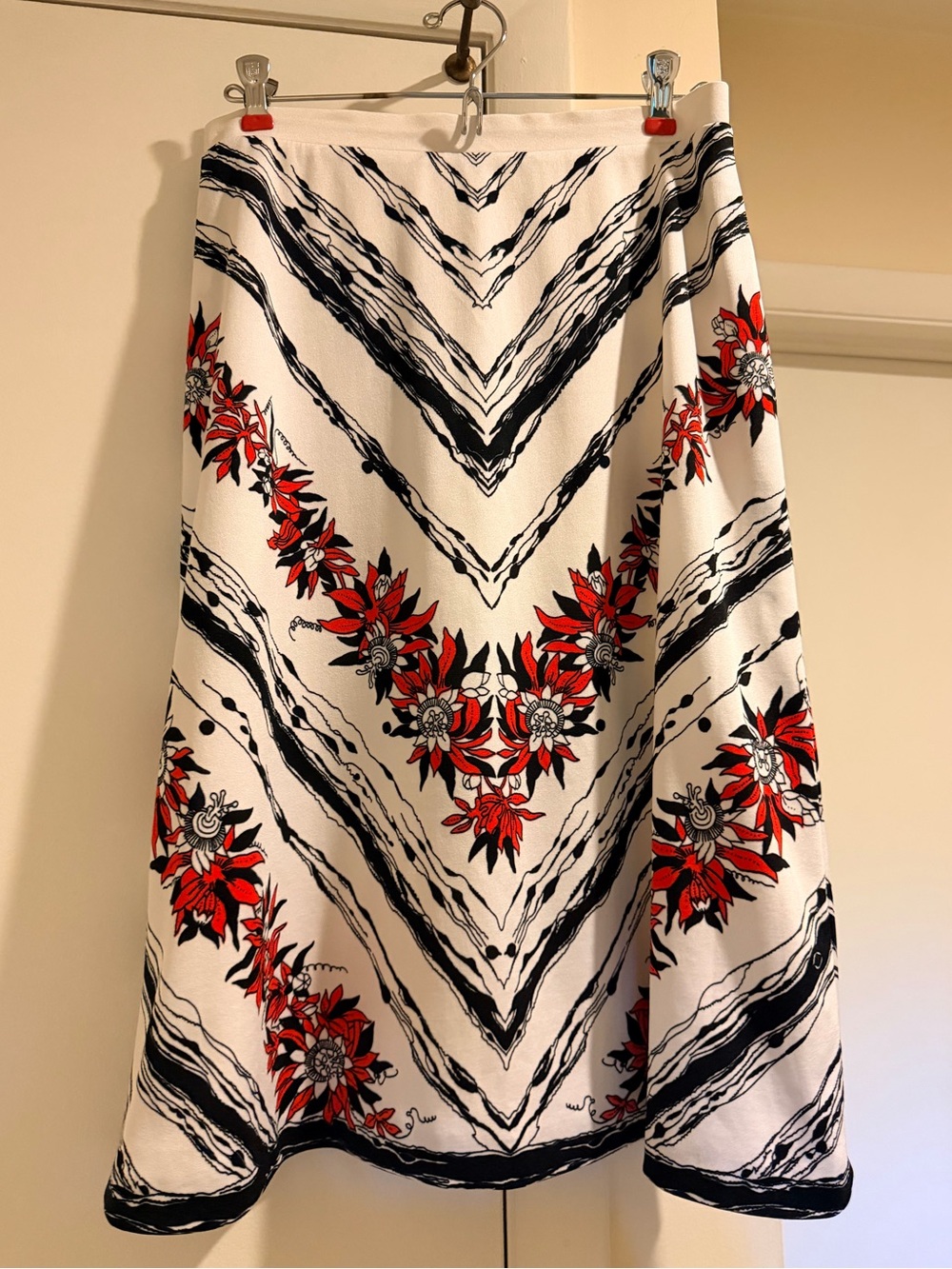 1970s West Germany chevron flower power skirt 🌺